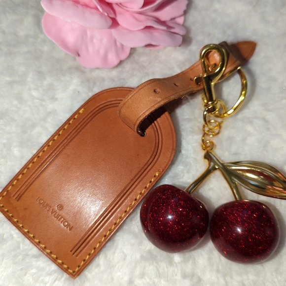 Louis Vuitton Leather Luggage Tag Cherry Key Holder with Gold and Tan Accents - Picture 2 of 4